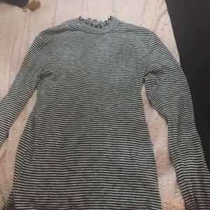 Abercrombie mock neck, ribbed  shirt.